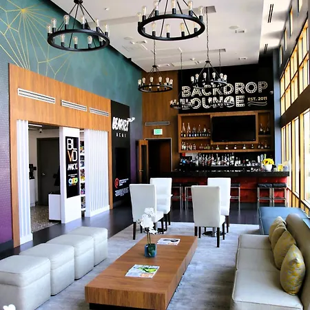 Blvd Hotel And Studios Universal-Hollywood, An Ascend Collection Hotel-3